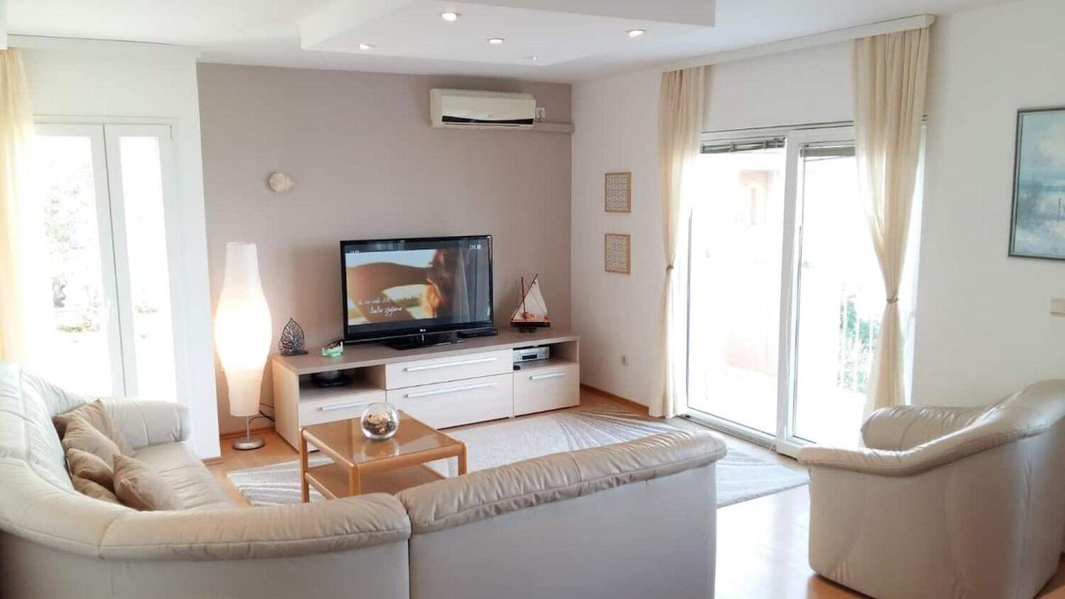 Apartments The View - Close To The Beach & Parking Trogir Exterior foto
