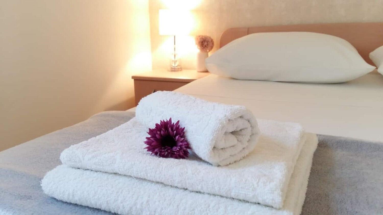 Apartments The View - Close To The Beach & Parking Trogir Exterior foto